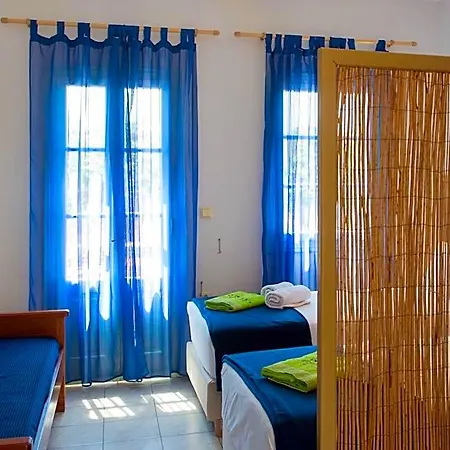 Edem 2* Kamárai
